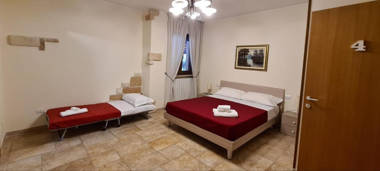 Bed And Breakfast La Terrazza Чистерніно Екстер'єр фото